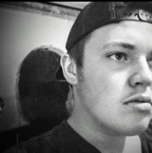 Meet your Posher, Ethan